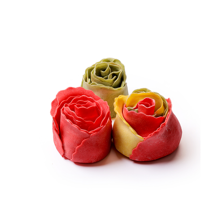 Gusto Vero Rose Shape Tricolore 4 Cheese Fresh Frozen 10 x 1Kg